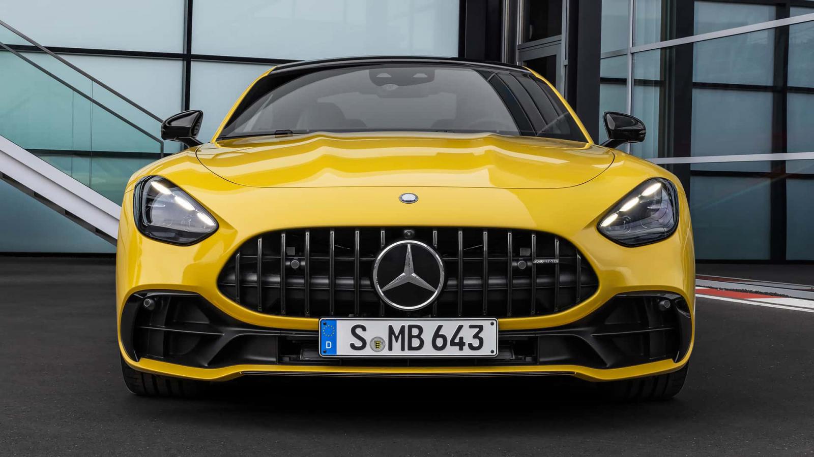 Νέα Mercedes-AMG GT 43 με 421 ίππους και τούρμπο από τη F1!